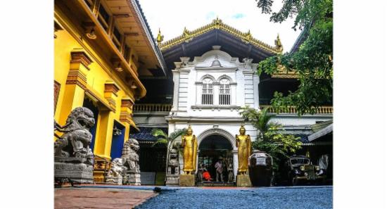 ශ්‍රී සර්වඥ ධාතූන් වහන්සේ ප්‍රදර්ශනයක්